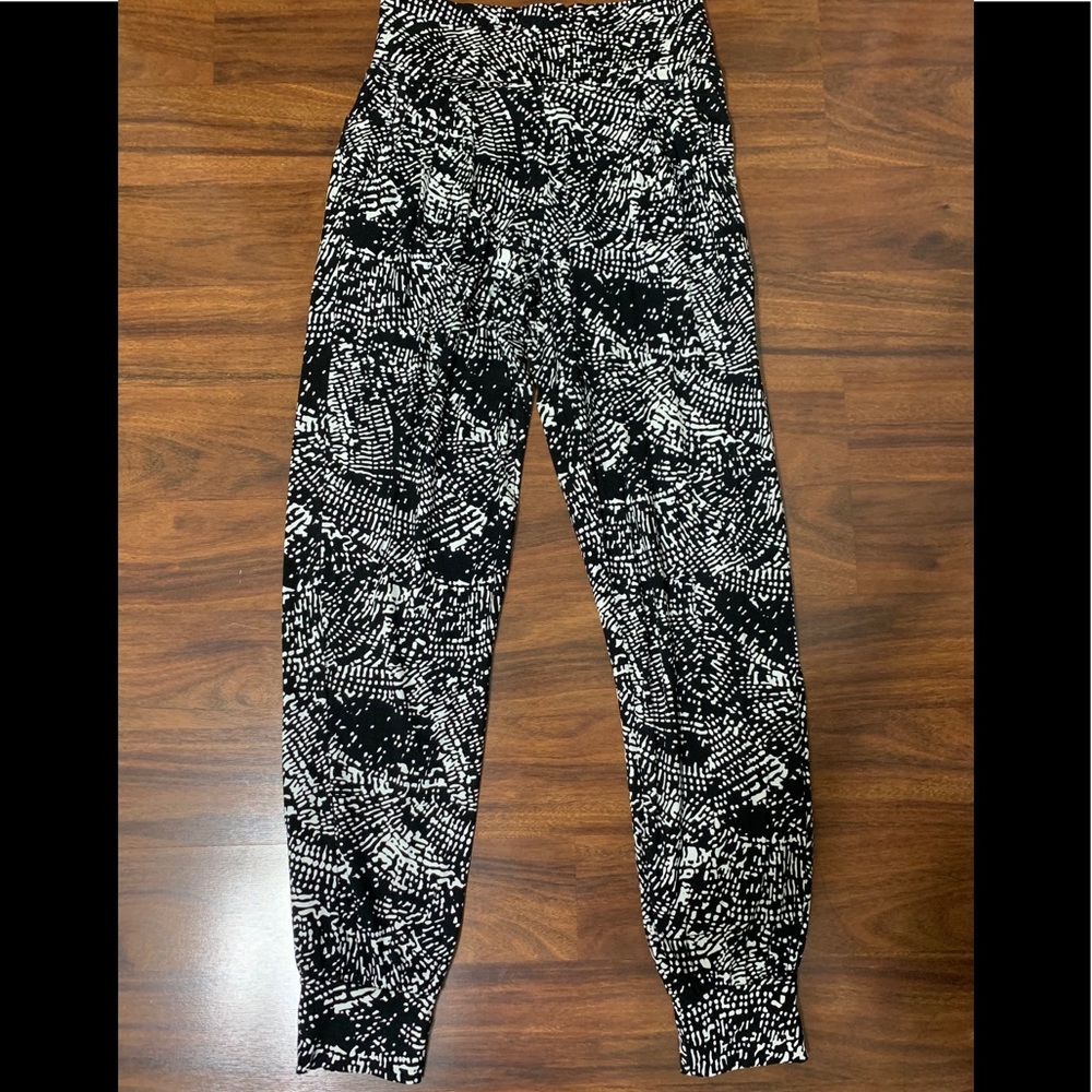 NWOT Ava Sky Fighting Eel Pant Harlem